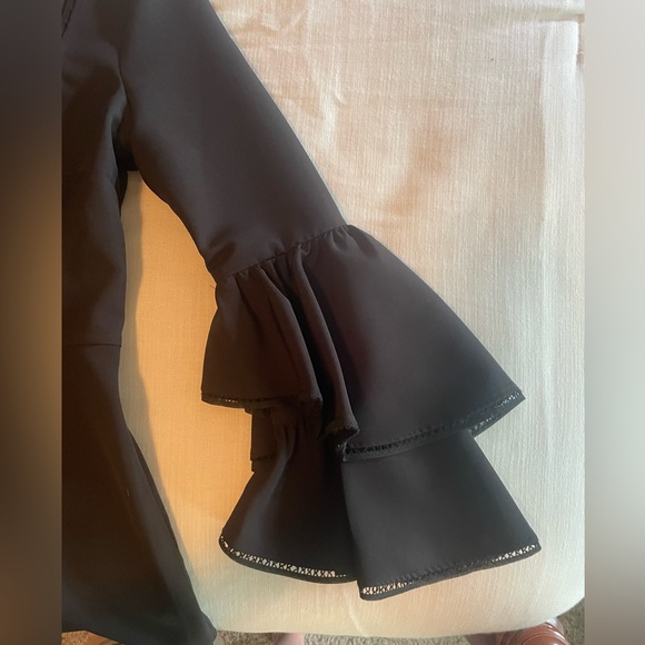 Dress by Devlin; black size 2; short dress with flared long sleeves; square neck - Picture 6 of 8